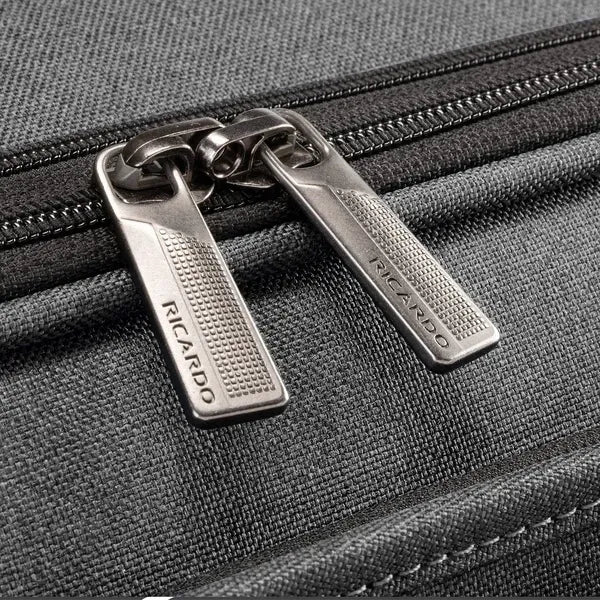 Malibu Bay 3.0 Softside Medium Check-In Expandable
