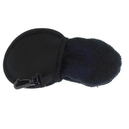 Golf ball cleaning pouch