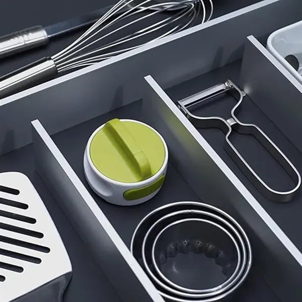 Compact Manual Can Opener Twist-Release