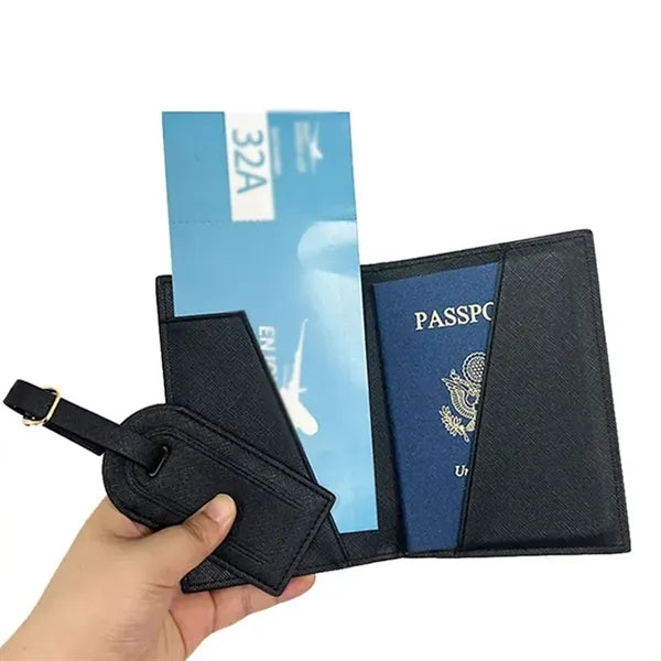 Travel gifts waterproof passport holder and luggage tag set