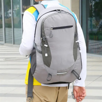 40L Durable Daypack Backpack for Business