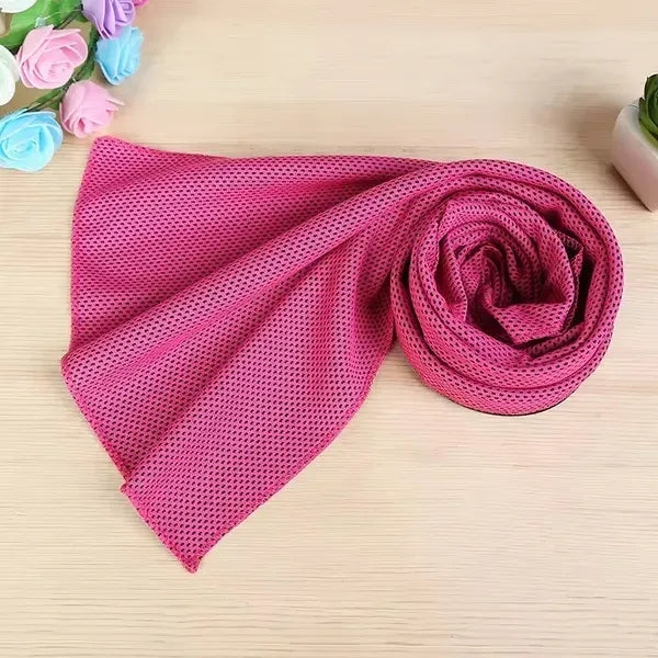 Portable Cooling Towel with Silicone Case