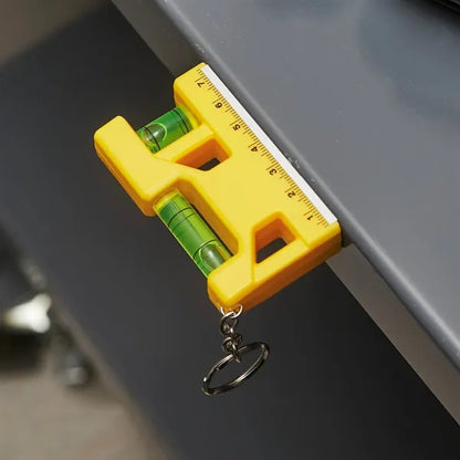 Hank 3" Level / Ruler Keyring