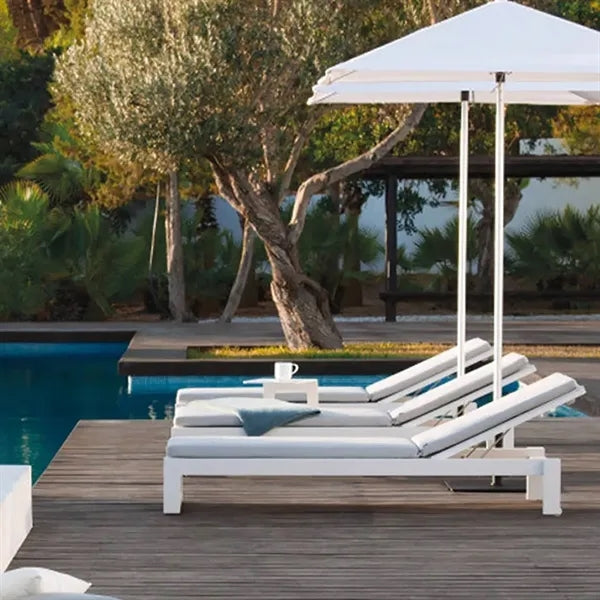 Outdoor Foldable Beach Lounger