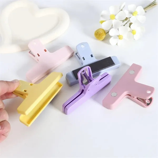 Magnetic Long Tail Clip