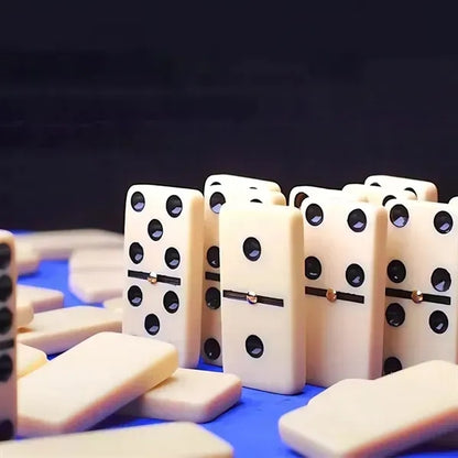 Classic 28-Piece Dominoes Game Set