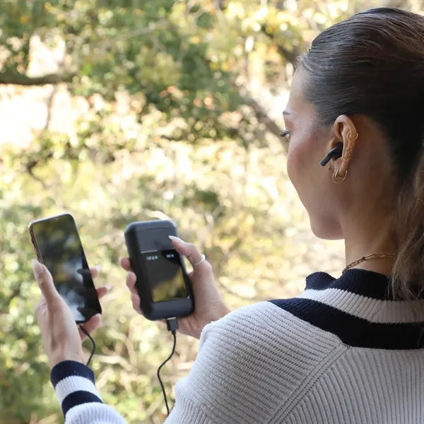 Juicy Jams Power Bank & Earbuds