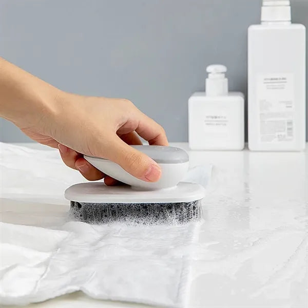 Household Cleaning Brushes Do Not Harm Clothes