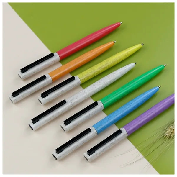 Wheat Straw Pen