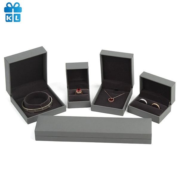 Custom Cardboard Jewelry Boxes