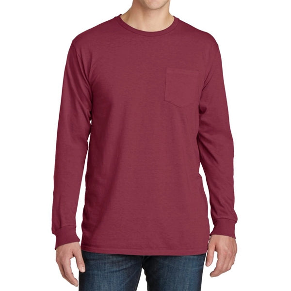 Stylish Pigment-Dyed Long Sleeve Tee with Pocket