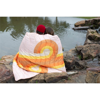 QUILTED BLANKET