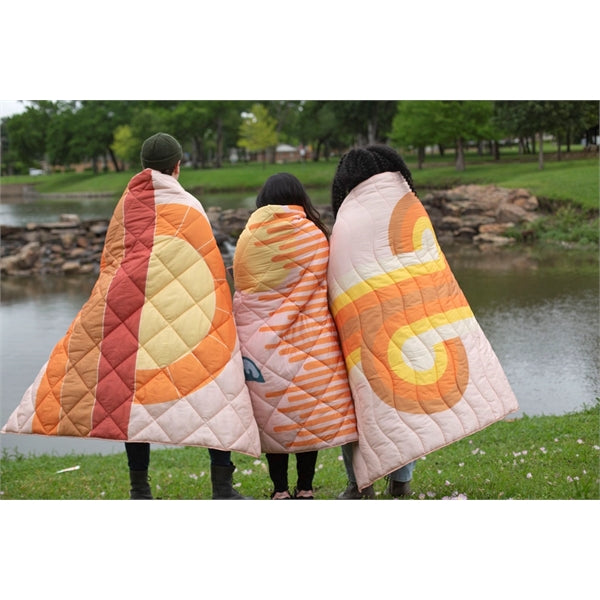 QUILTED BLANKET