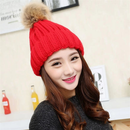 Women Winter Knitted Beanie Hat with Faux Fur