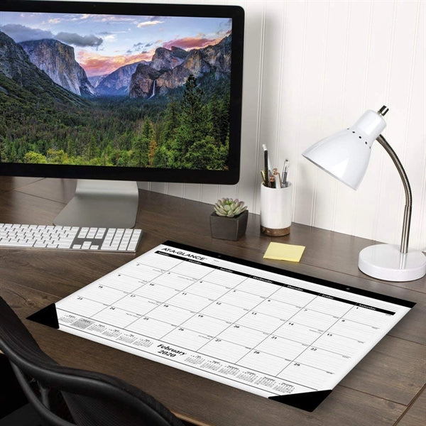 Desk Calendar Pad