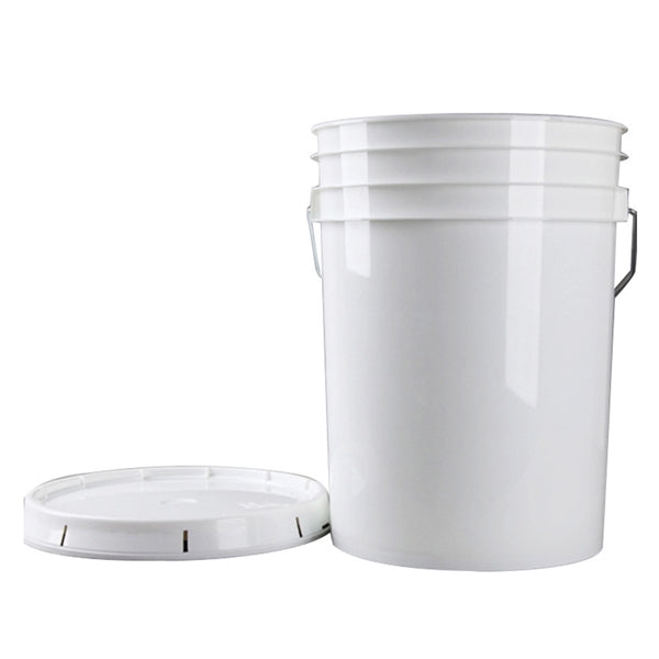 20 L Plastic Bucket with handle
