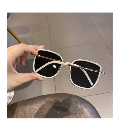 Oversized Square Metal Frame Sunglasses